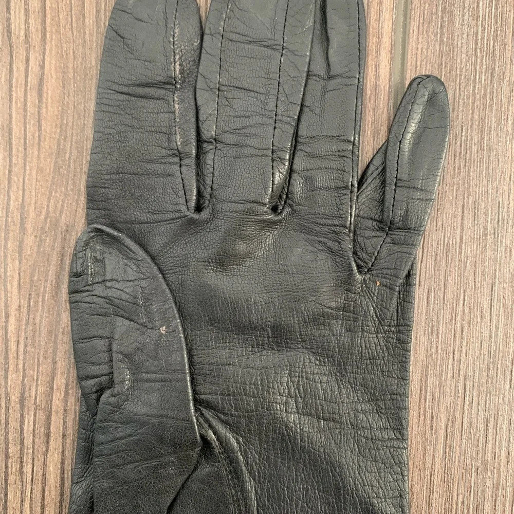 Gloves